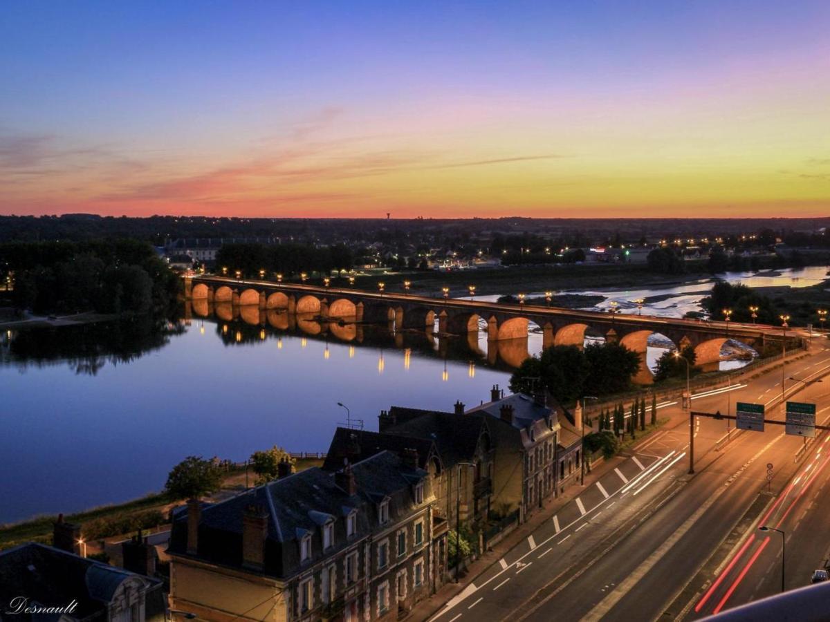 Appartement Panoramique Au Centre De Moulins Avec Terrasse, 2 Chambres, Et Equipements Modernes - Fr-1-489-412 Kültér fotó