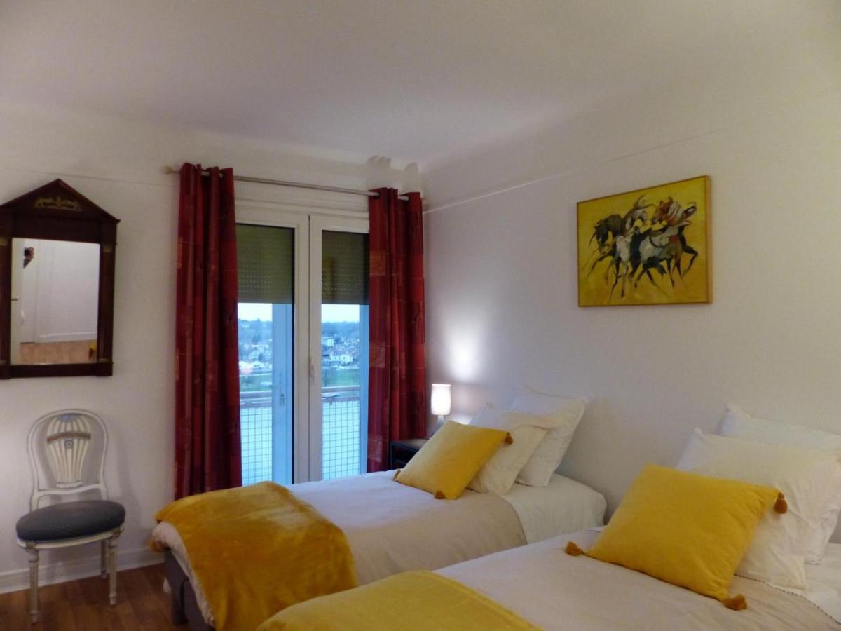Appartement Panoramique Au Centre De Moulins Avec Terrasse, 2 Chambres, Et Equipements Modernes - Fr-1-489-412 Kültér fotó